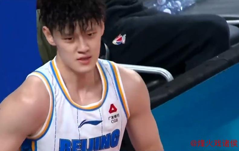 琼斯21+19曾凡博17分 新疆力克北京完成3连胜