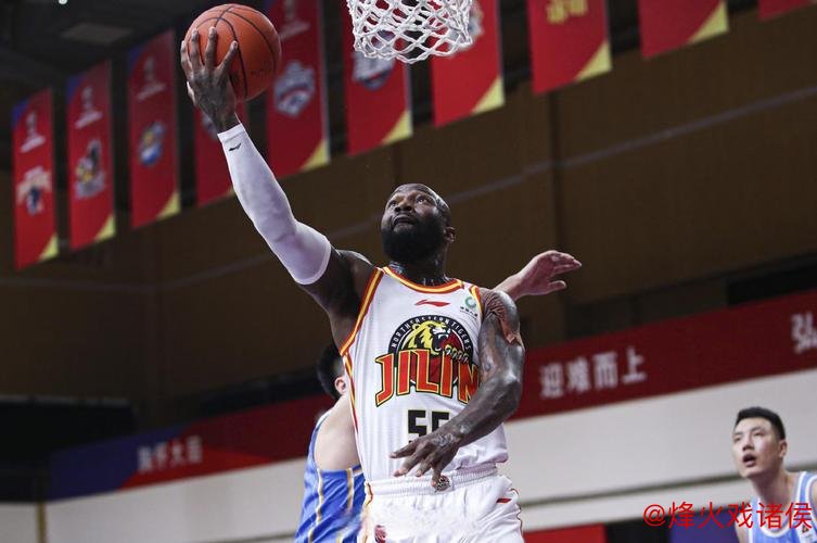 琼斯31分助吉林击败辽宁 翟晓川16+10带领首钢战胜江苏 琼斯31分助吉林击败辽宁 翟晓川16+10带领首钢战胜江苏
